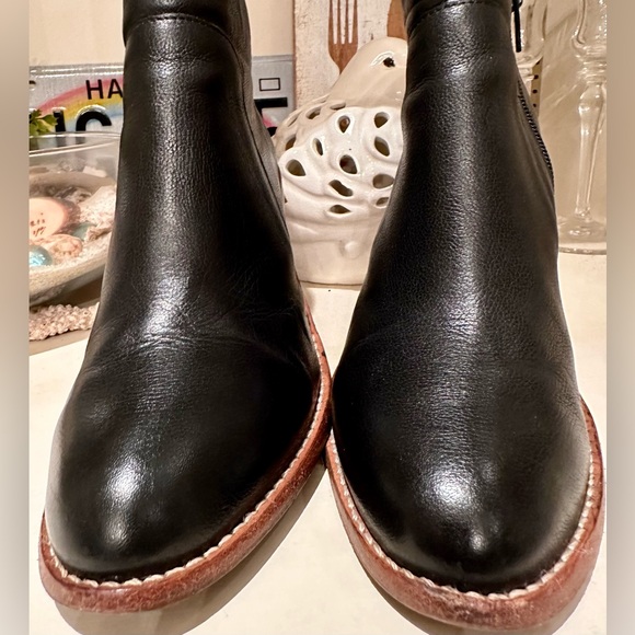 EUC Loeffler  Randall “Ella” Black Leather Ankle Boot. Size 6.5 - Picture 4 of 13
